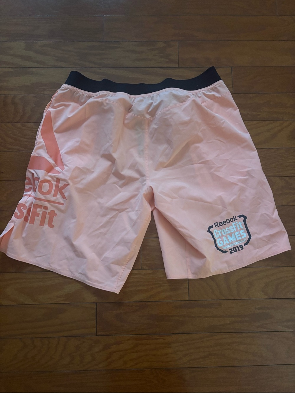 Reebok Men’s Light Pink Athletic Shorts with Black Waistband - Picture 4 of 4
